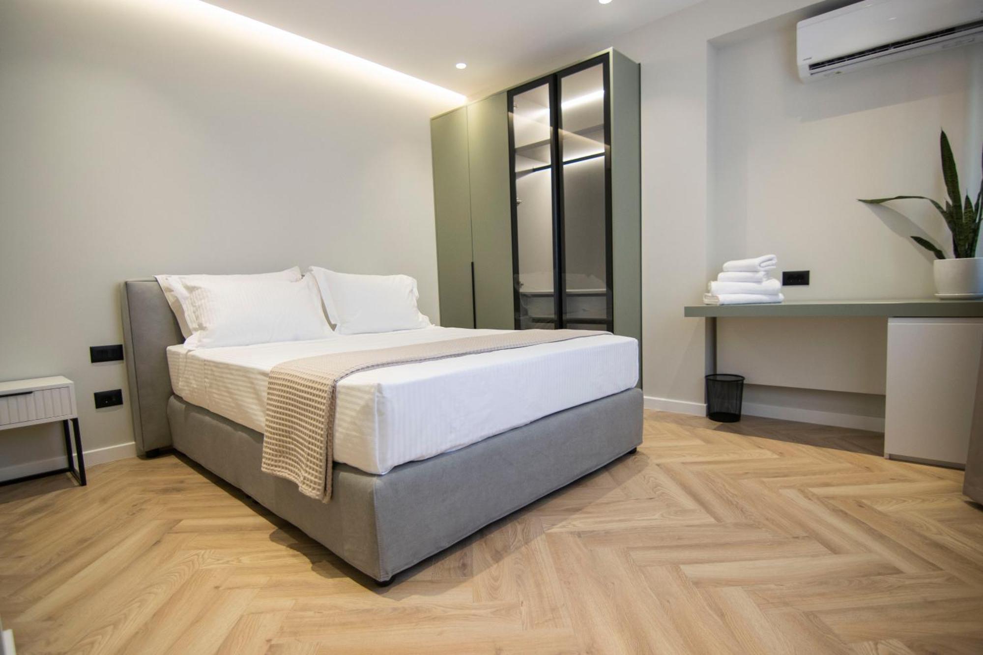 Mina Luxury Rooms Tirana Esterno foto